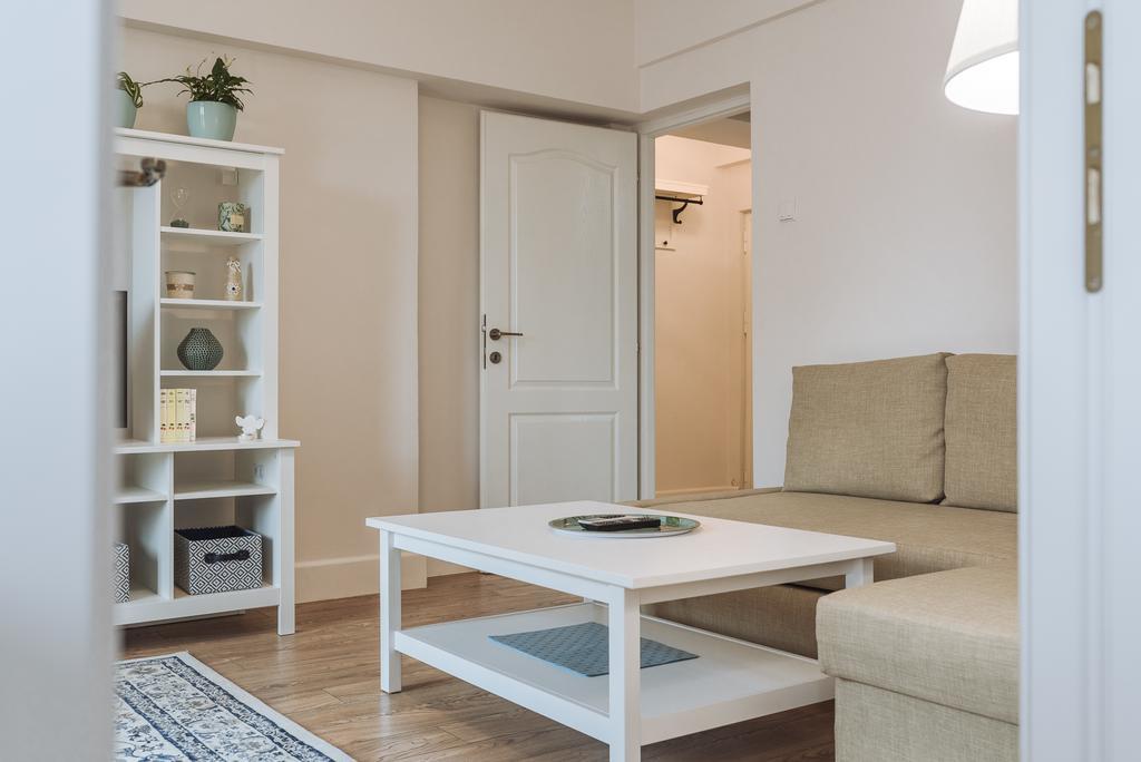 River View - Old City Apartment Букурещ Екстериор снимка