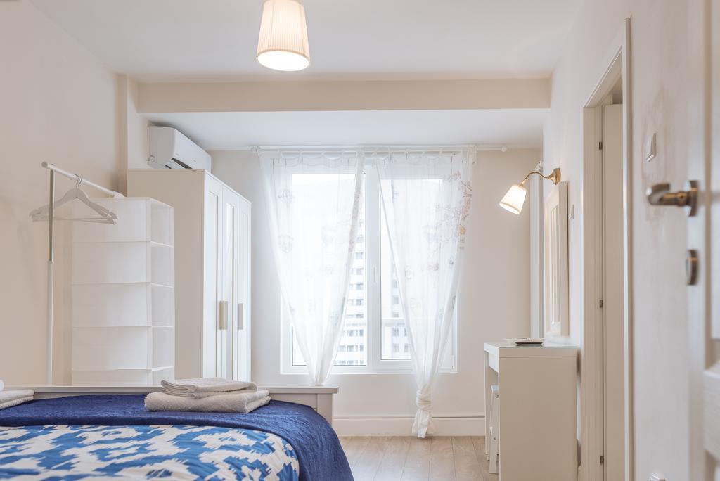 River View - Old City Apartment Букурещ Екстериор снимка